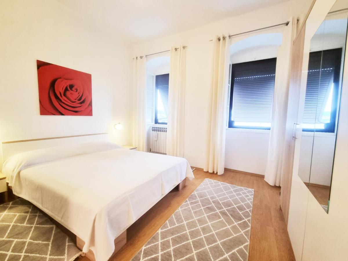 Apartment Hana Ičići Eksteriør bilde